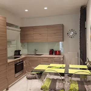 Laura White Tower Apartment Thessaloniki